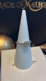 ダイヤモンドフープピアス【YG 0.3ct】 - 松屋銀座 グレイスオマリー